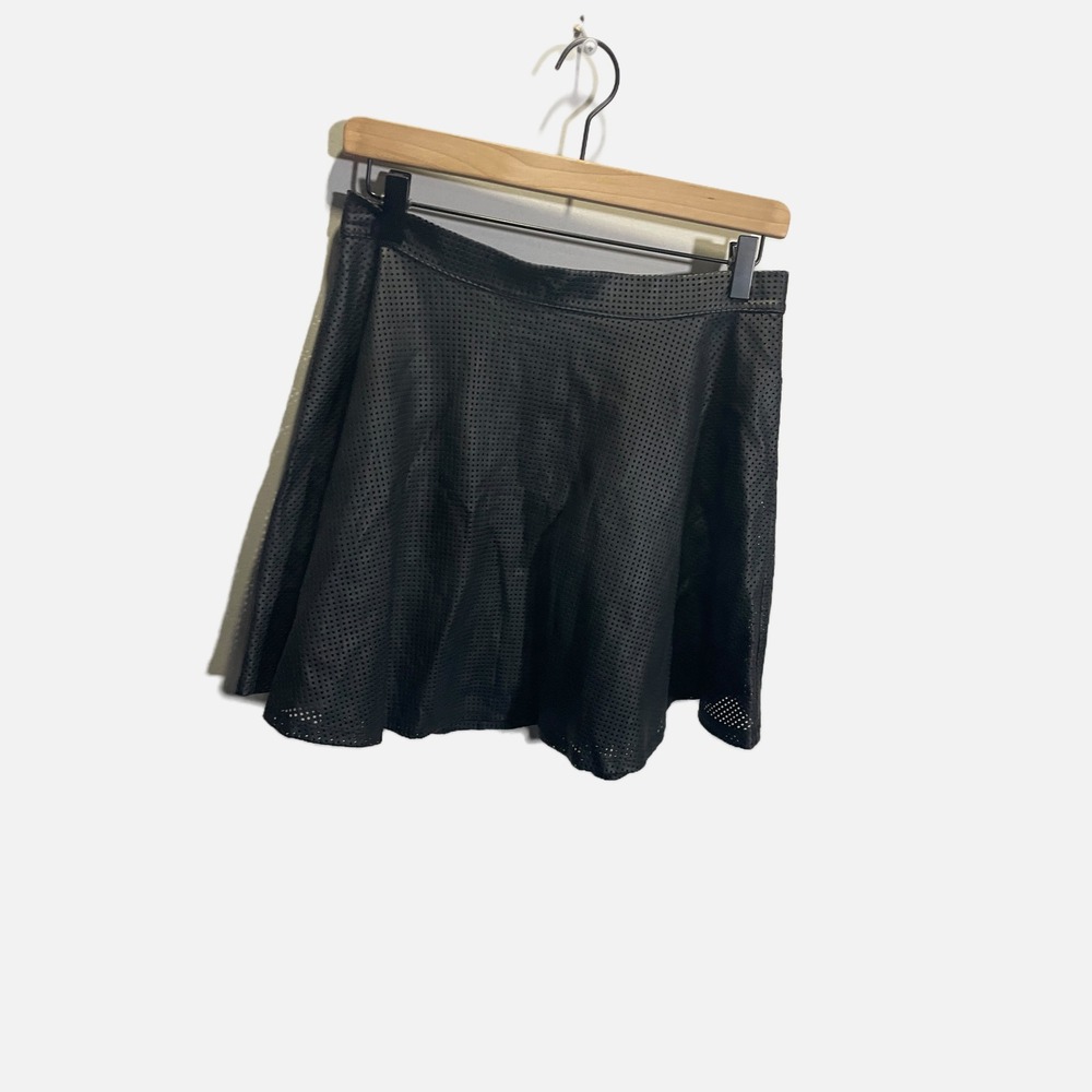 LaBijou Black Perforated‎ Faux Leather Flared Mini Skirt Skater Style Size L